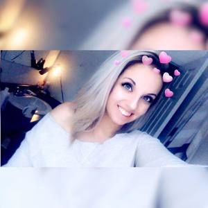 Meet your Posher, Alicia